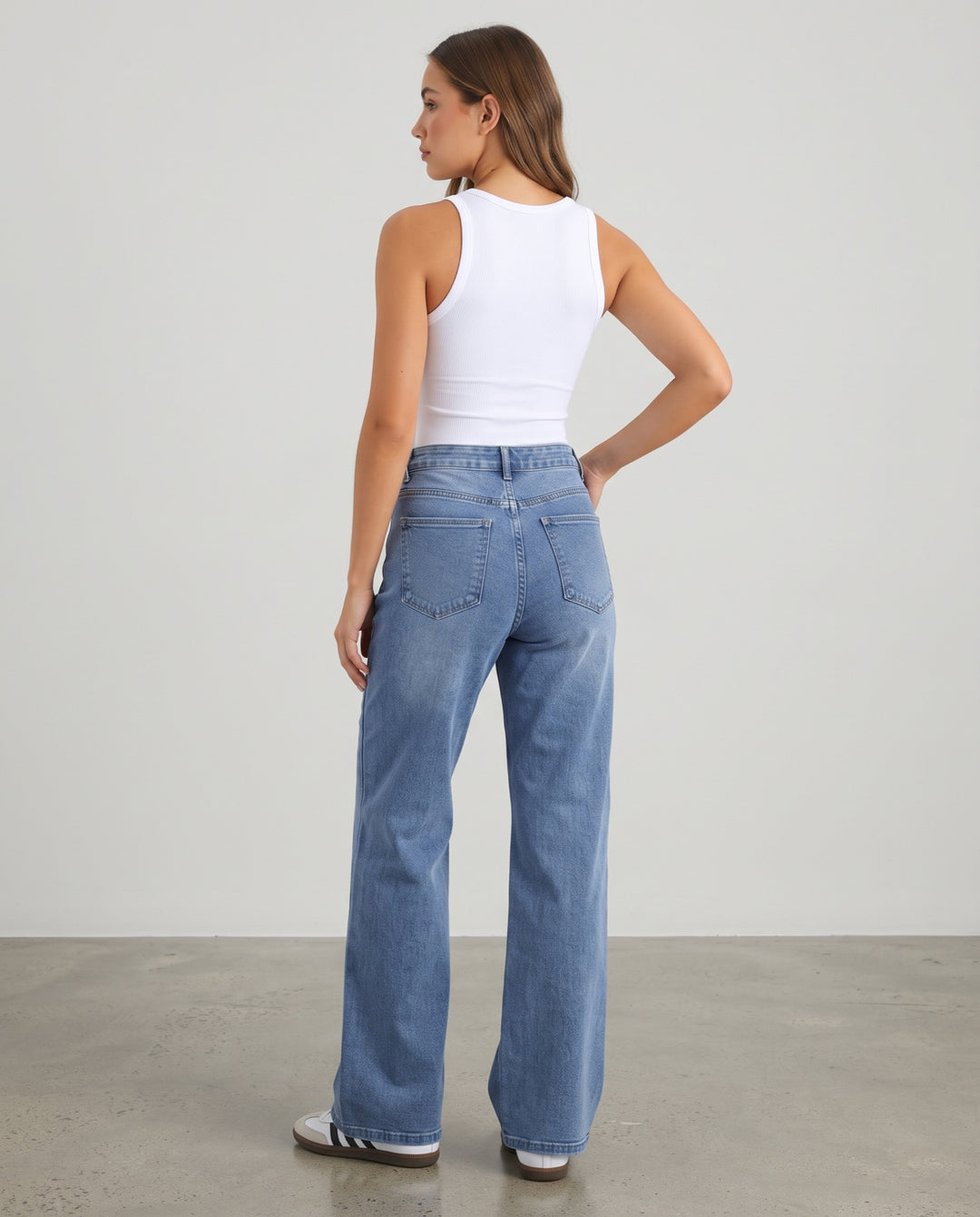 High-Waist Wide-Leg Stretch Jeans - NOÉLLA