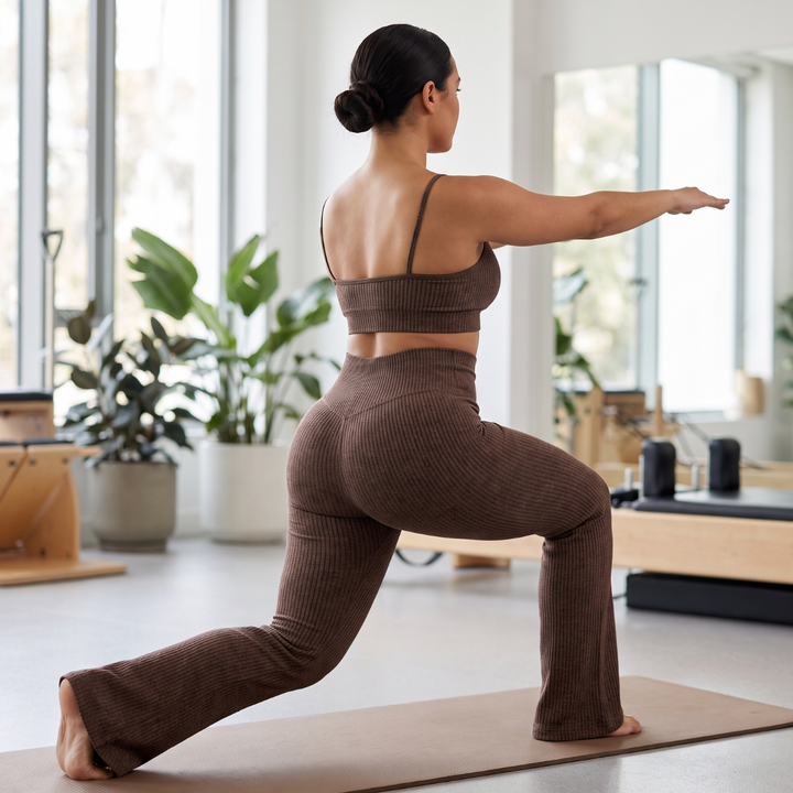 High Waisted Flared Leggings - NOÉLLA