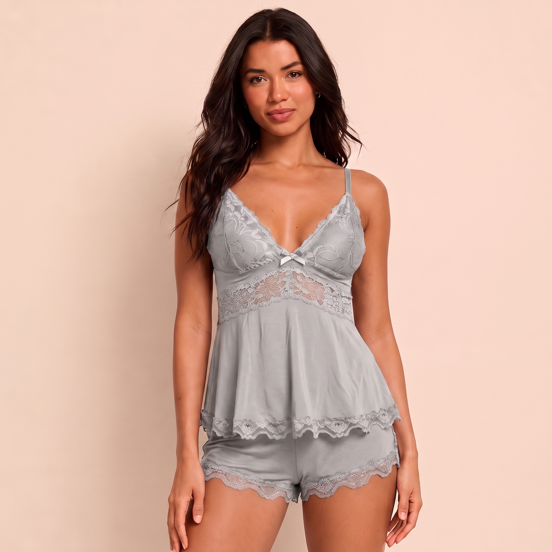 NOÉLLA Luxe Pajama Set