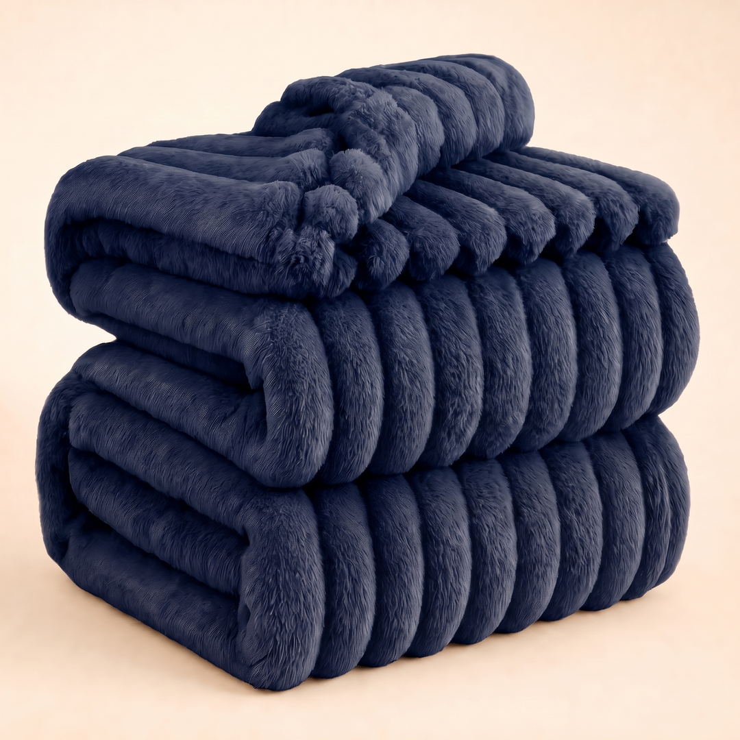 NOÉLLA Dreamland Blanket in Navy - NOÉLLA