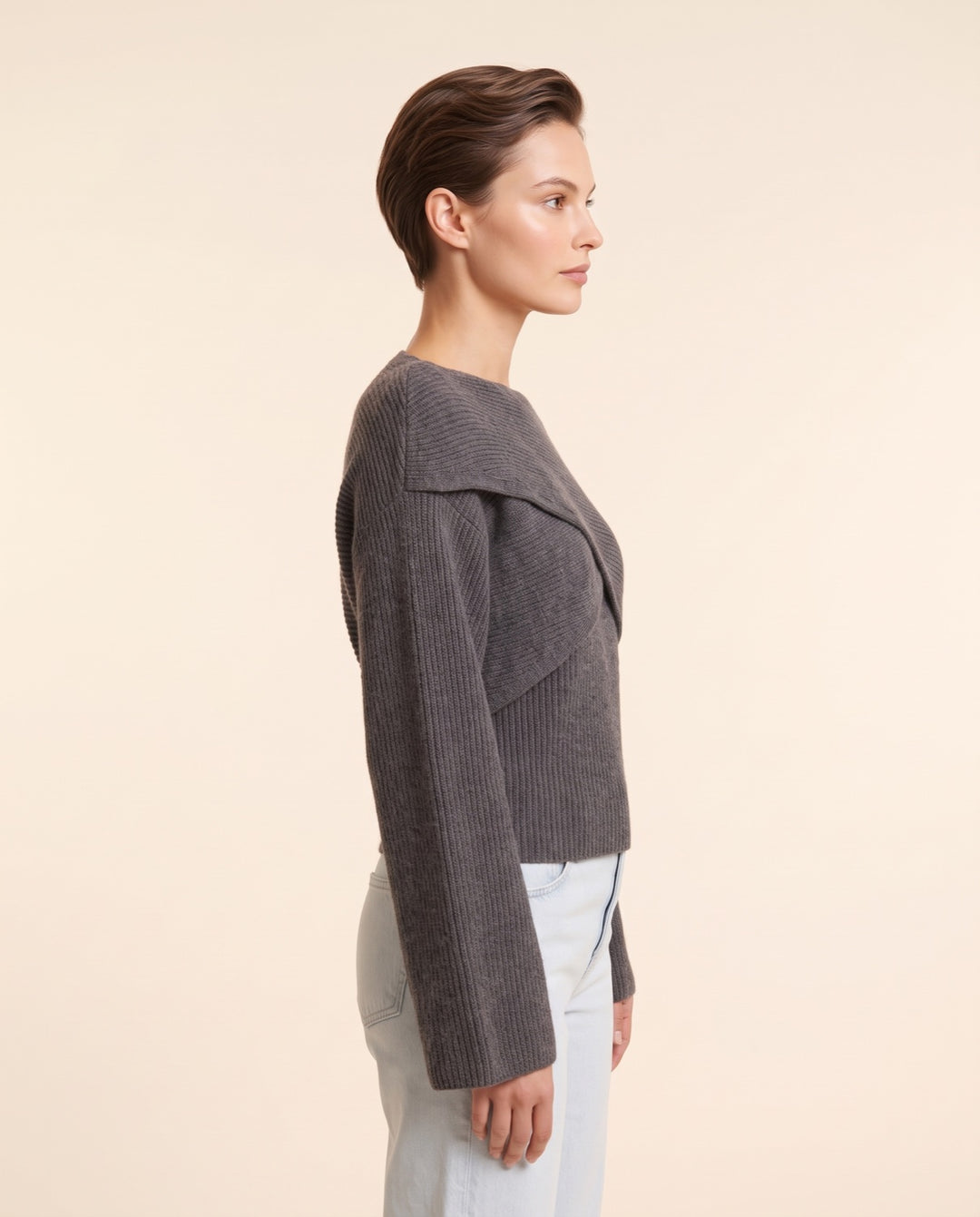 Crossover Crop Pullover