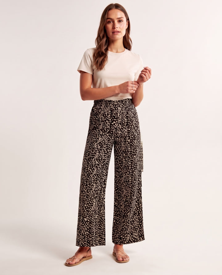 Wide-Leg Trousers