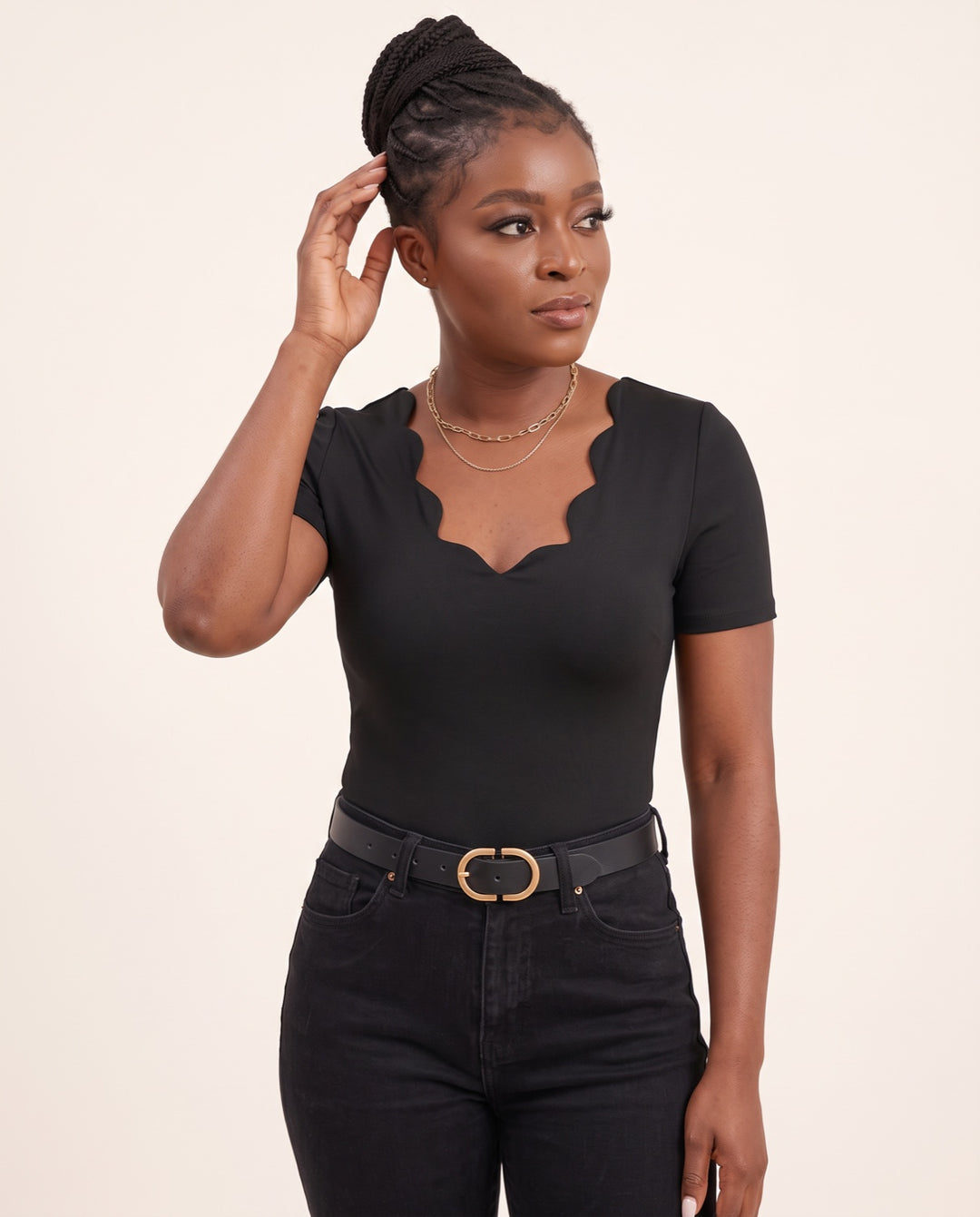 Wave-Neck Tee