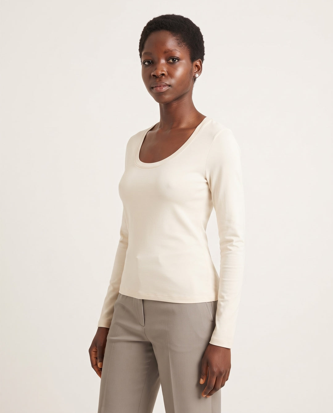 Heavyweight Long-Sleeve Scoop Tee