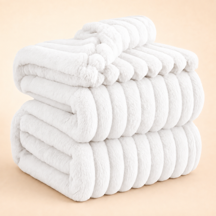 NOÉLLA Dreamland Blanket in Pure White - NOÉLLA