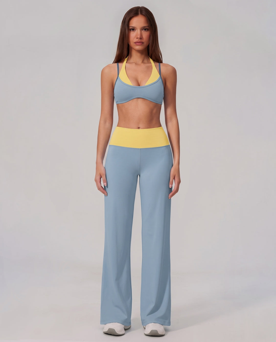 Color-Block Halter Workout Set in Blue - NOÉLLA